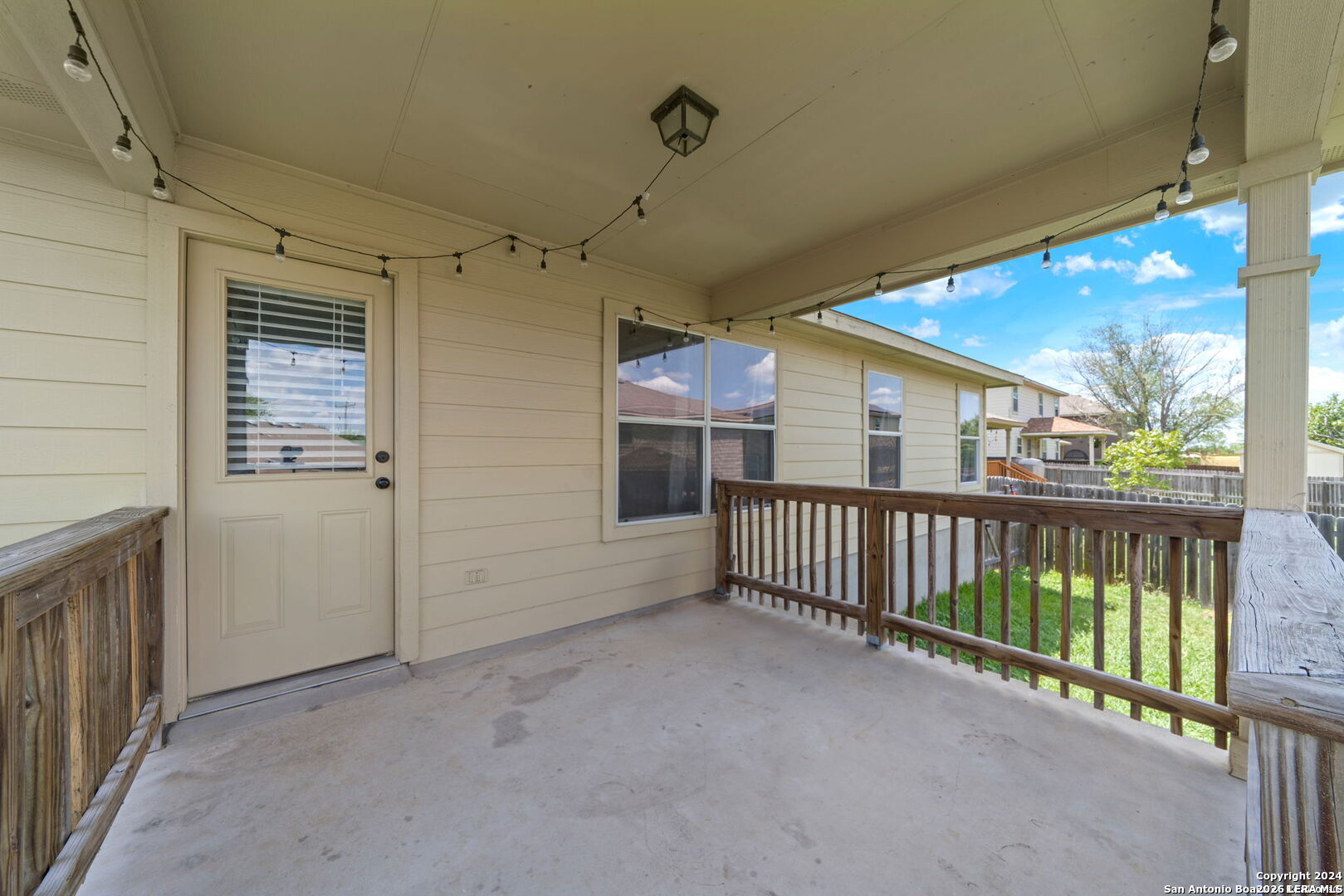 5006 Fountain Hill San Antonio TX 78244