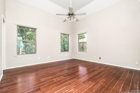 5314 Lake Golden San Antonio TX 78244