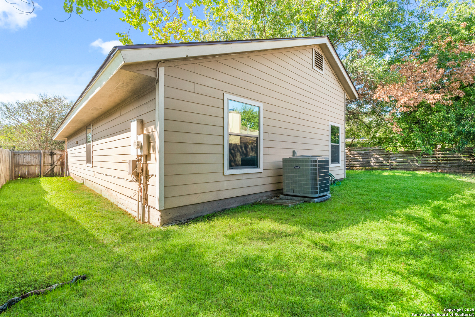 5314 Lake Golden San Antonio TX 78244