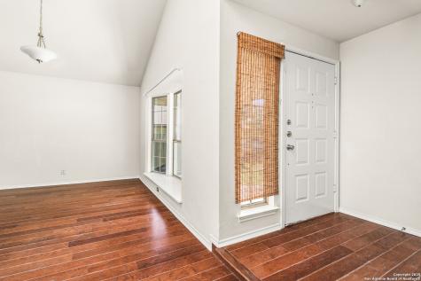 5314 Lake Golden San Antonio TX 78244