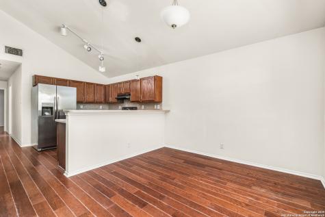 5314 Lake Golden San Antonio TX 78244