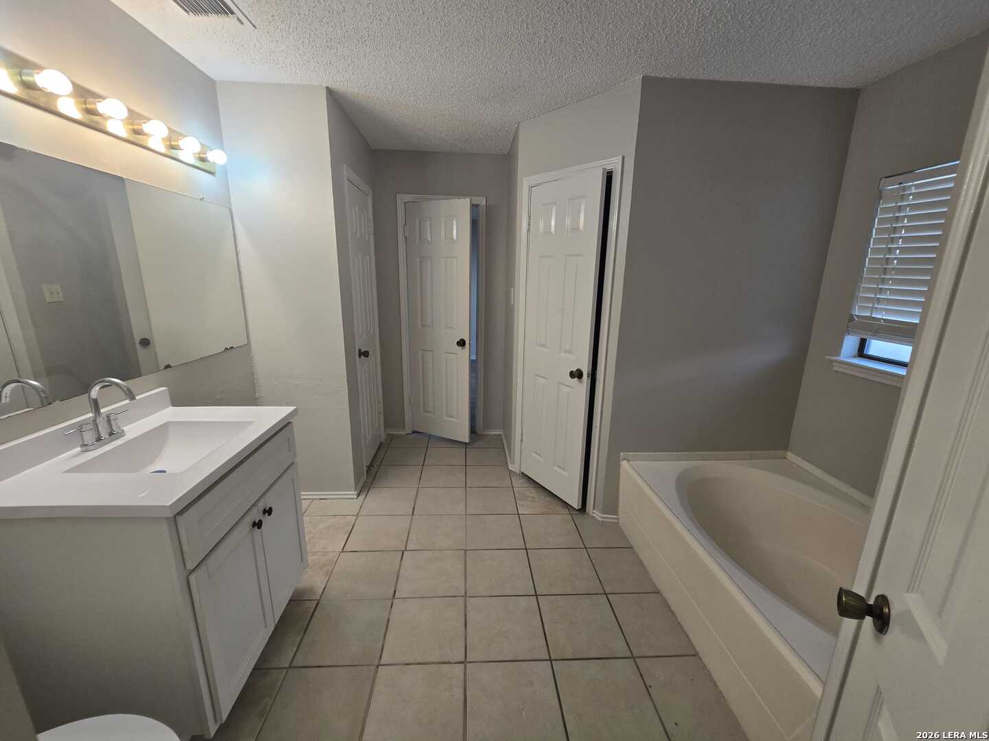 8703 Ridge Moon Drive San Antonio TX 78239