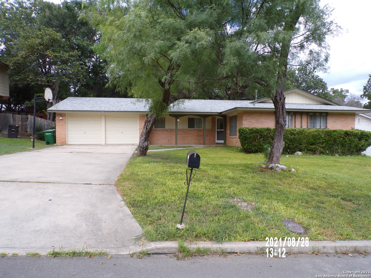 6815 Farrow Place San Antonio TX 78240