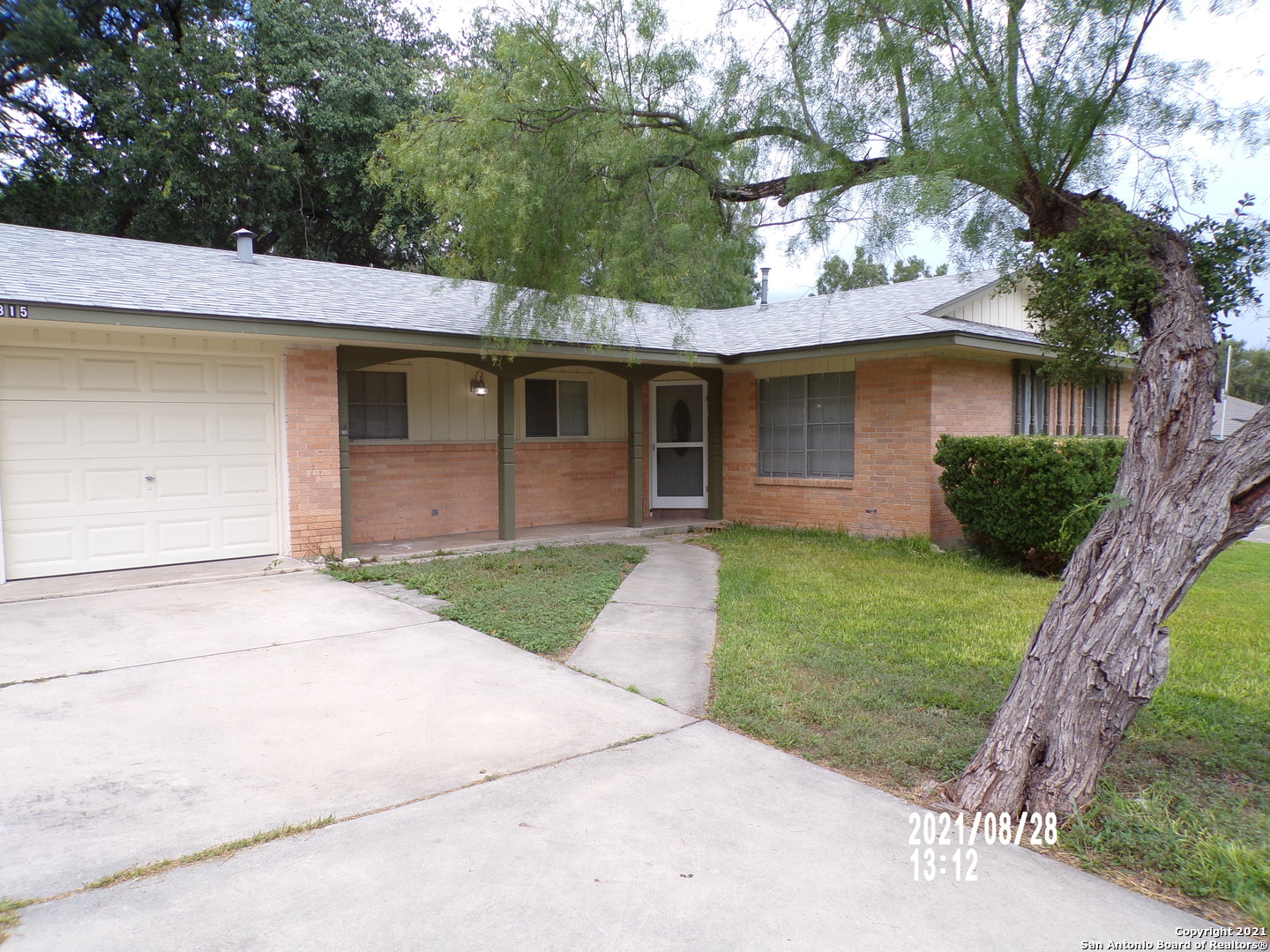 6815 Farrow Place San Antonio TX 78240