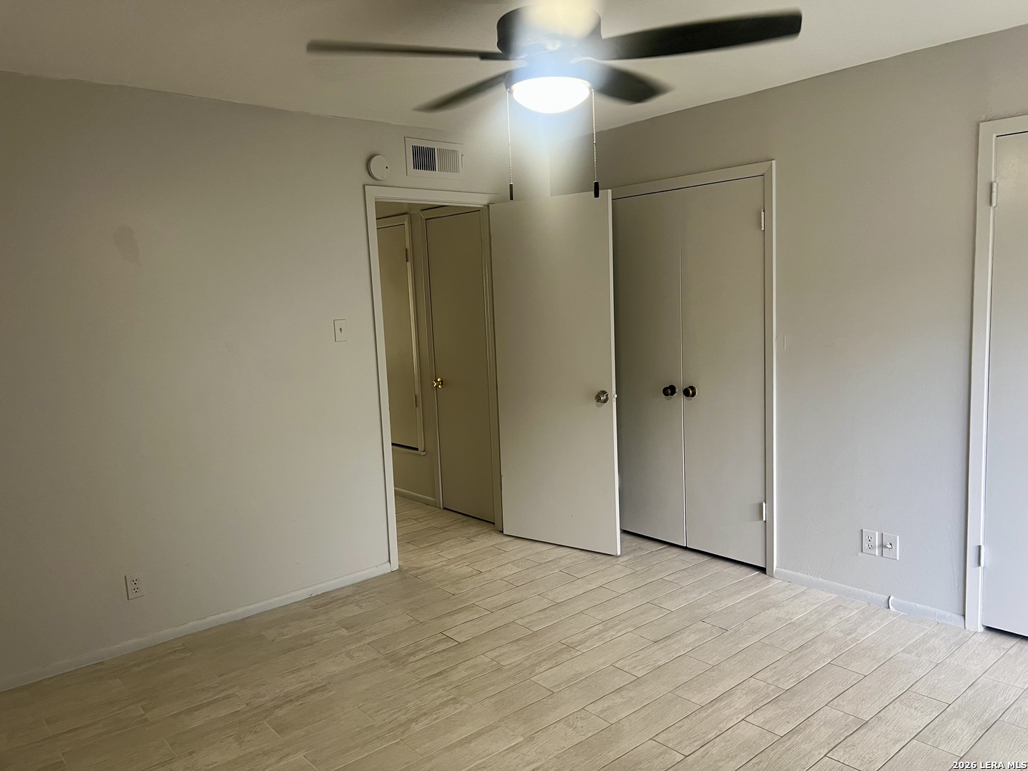 8702 Village Drive San Antonio TX 78217