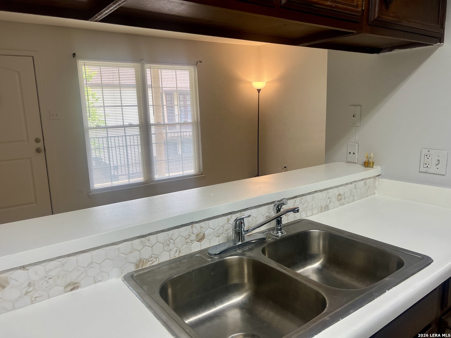 8702 Village Drive San Antonio TX 78217