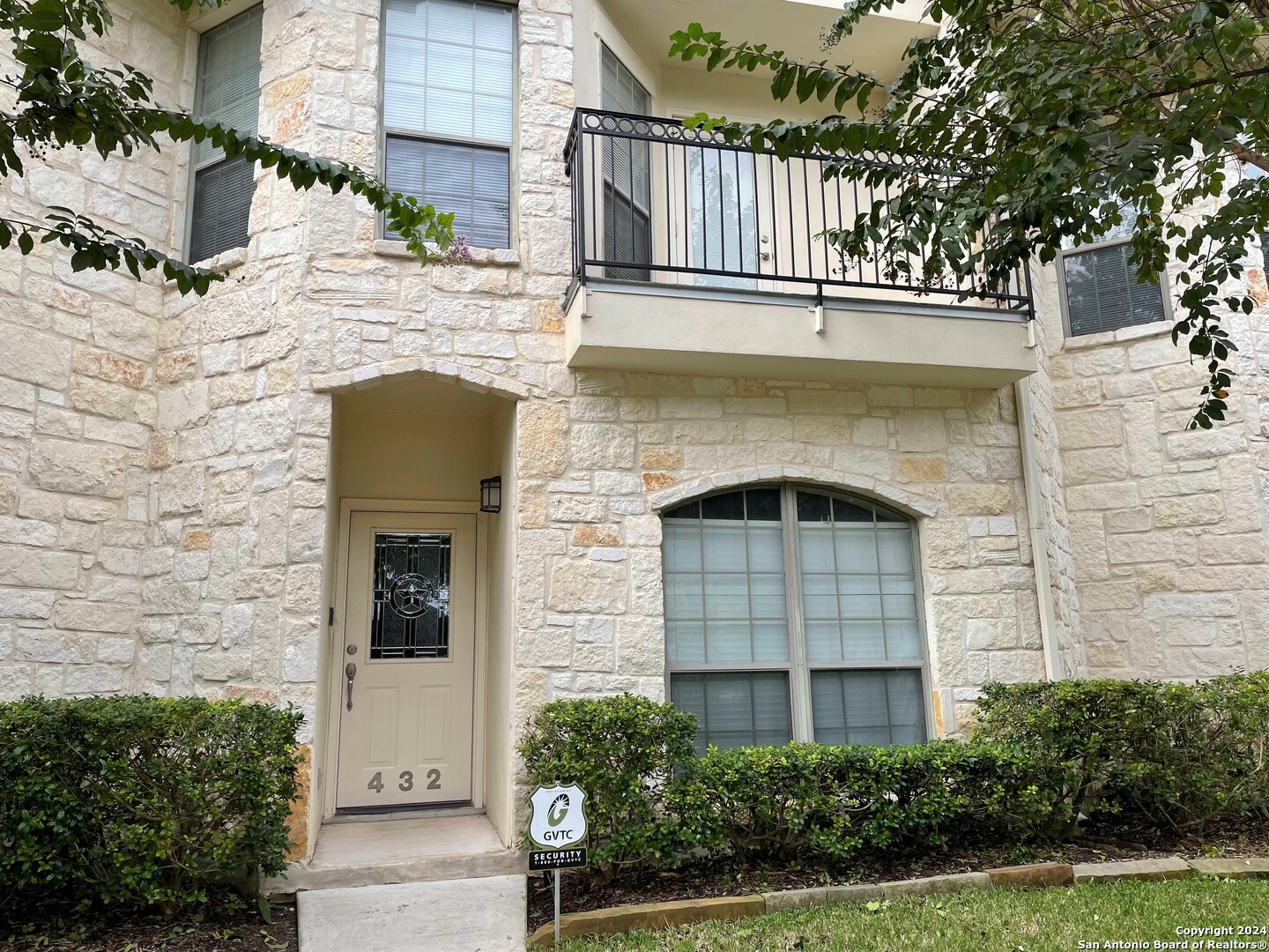 432 Herff Street Boerne TX 78006