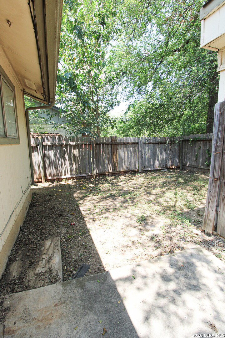 4724 Oakfield Way San Antonio TX 78250