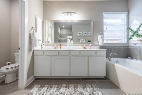 11711 Caitlin Ash San Antonio TX 78253