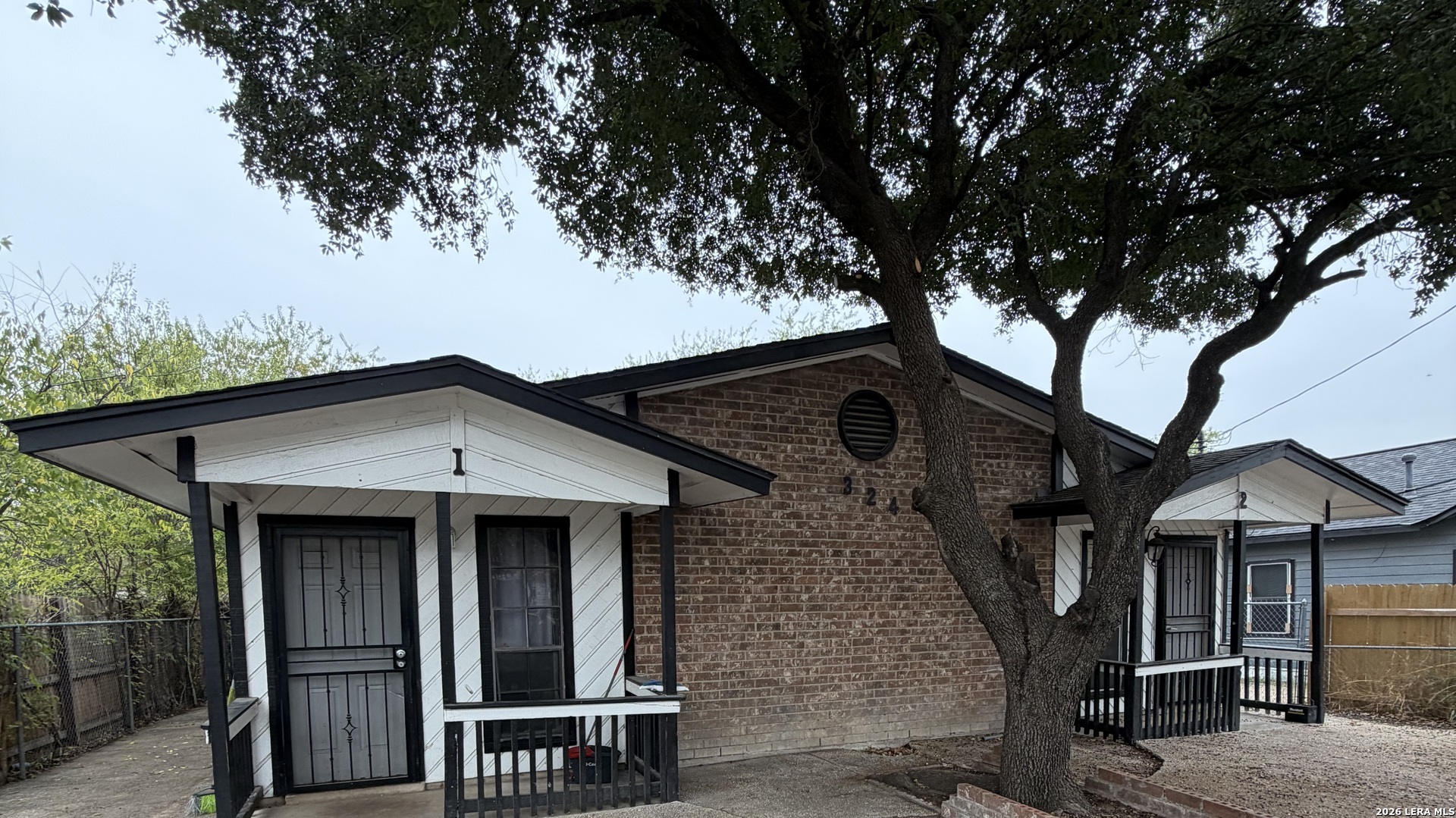 324 S San Eduardo Avenue San Antonio TX 78237