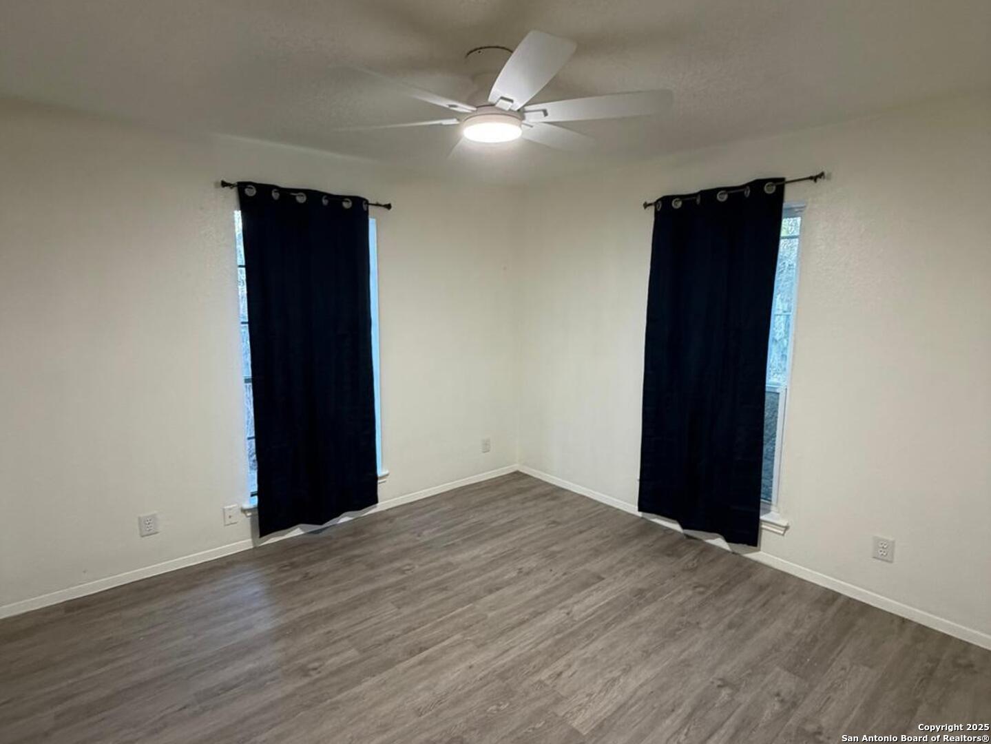 324 S San Eduardo Avenue San Antonio TX 78237
