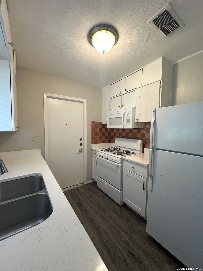 4322 Sun Gate Street San Antonio TX 78217