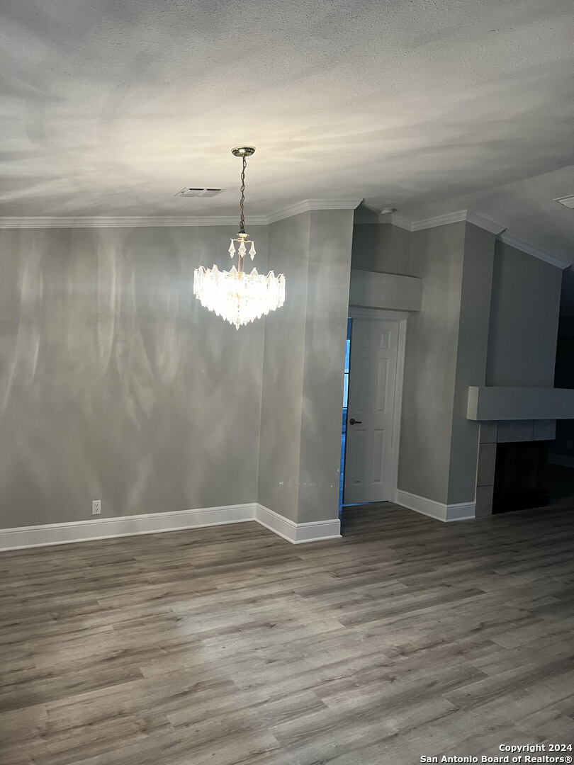 7027 Elk Trail San Antonio TX 78244