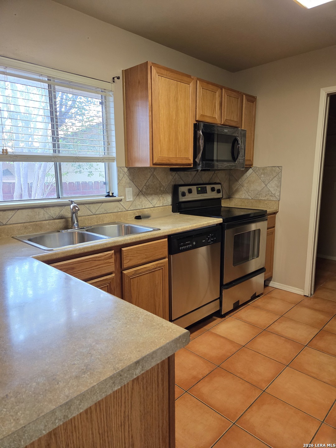 4322 Vespero San Antonio TX 78233