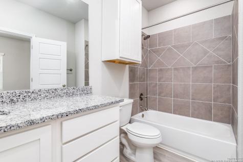 402 Trefger Street Seguin TX 78155