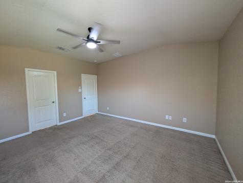 1337 Lauren Street New Braunfels TX 78130