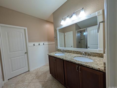 1337 Lauren Street New Braunfels TX 78130
