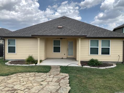 1337 Lauren Street New Braunfels TX 78130
