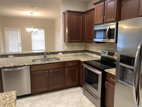 1337 Lauren Street New Braunfels TX 78130