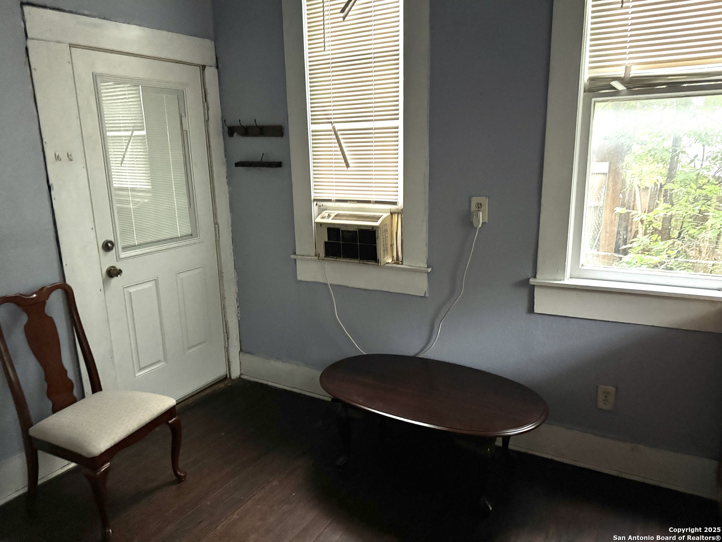 402 Mission San Antonio TX 78210