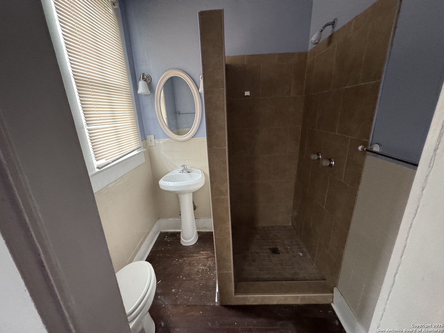 402 Mission San Antonio TX 78210