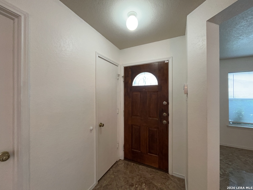 1419 Range Finder San Antonio TX 78245