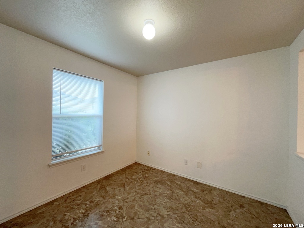1419 Range Finder San Antonio TX 78245