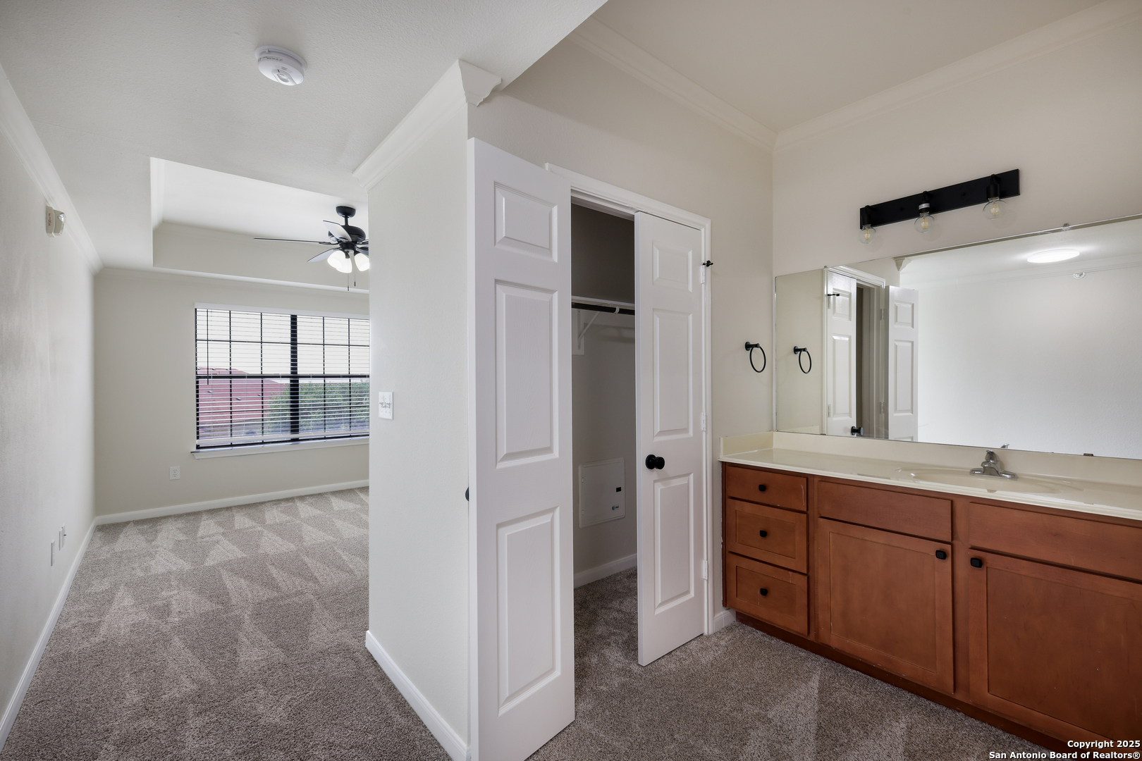 6160 Eckhert San Antonio TX 78240