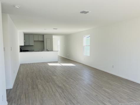 5475 Calton Bend San Antonio TX 78253