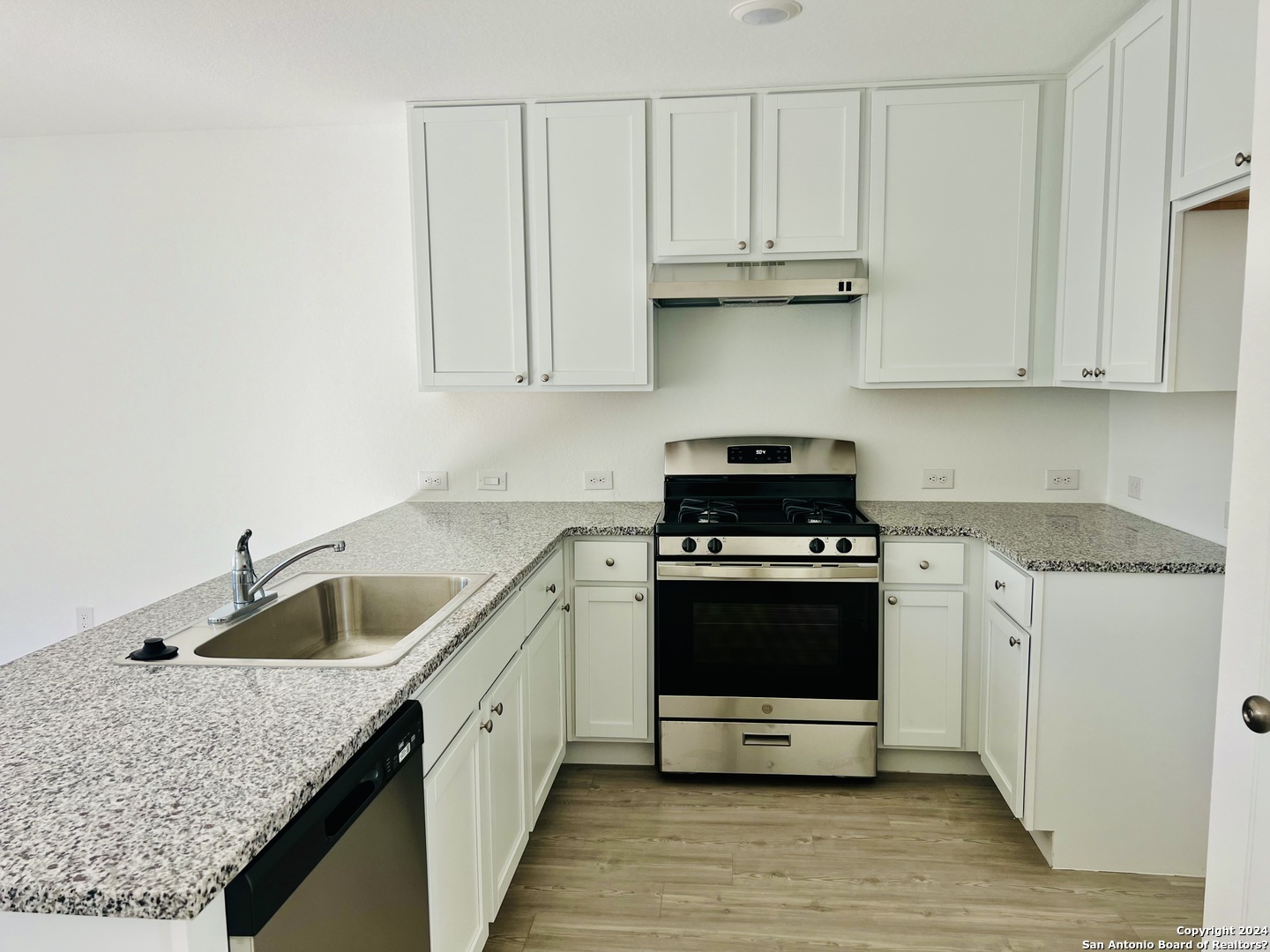 5475 Calton Bend San Antonio TX 78253