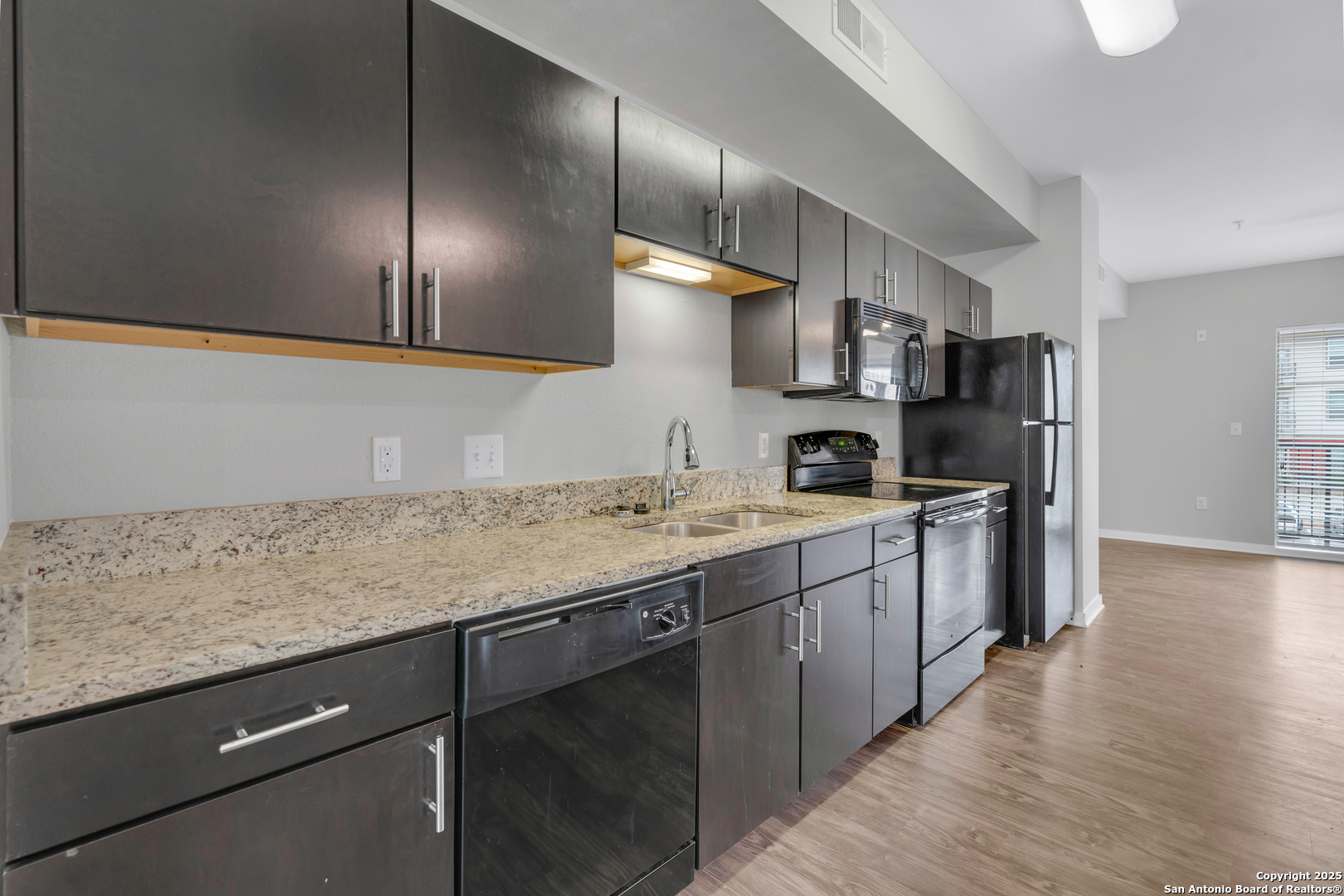 939 S Frio Street San Antonio TX 78207