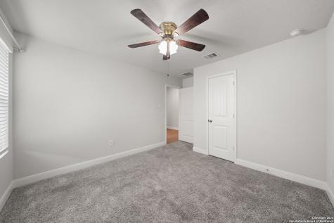 1080 Amble Oak Seguin TX 78155