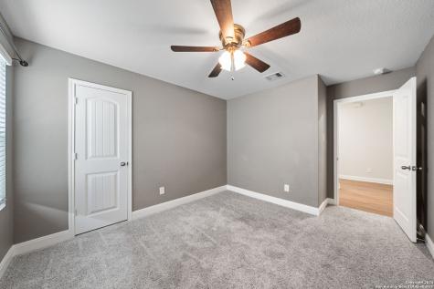 1080 Amble Oak Seguin TX 78155