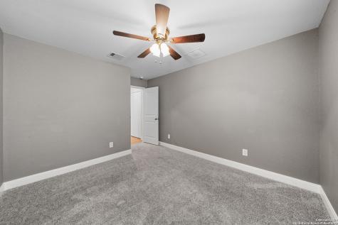 1080 Amble Oak Seguin TX 78155