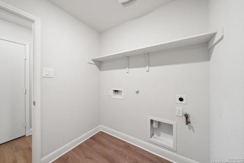 1080 Amble Oak Seguin TX 78155
