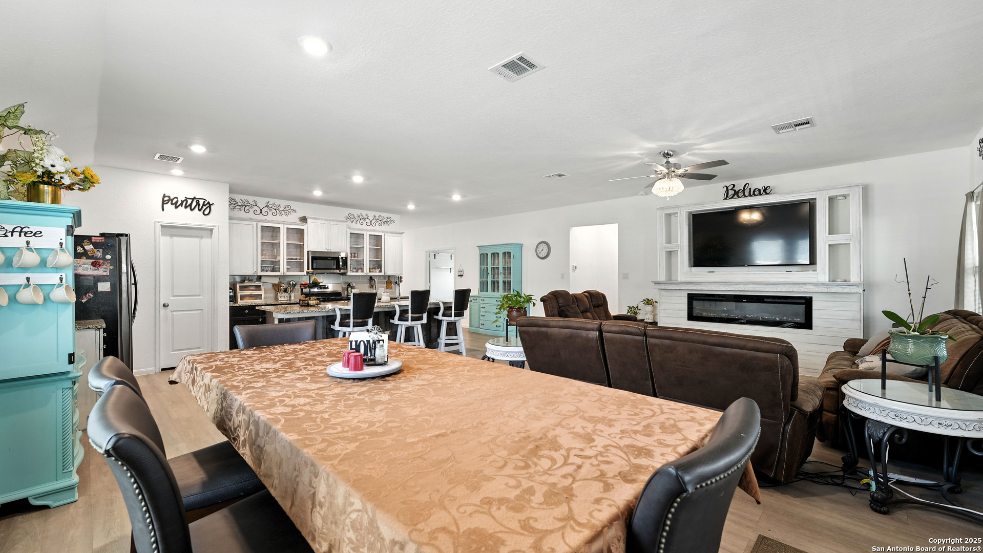 305 N Kowald Lane New Braunfels TX 78130