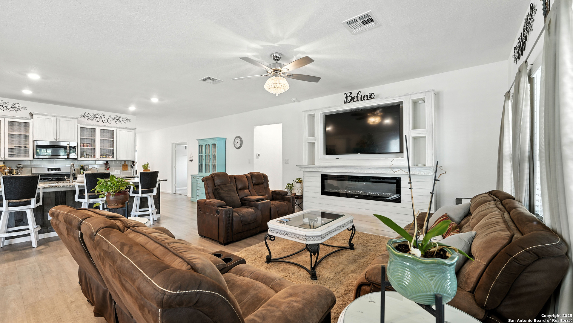 305 N Kowald Lane New Braunfels TX 78130