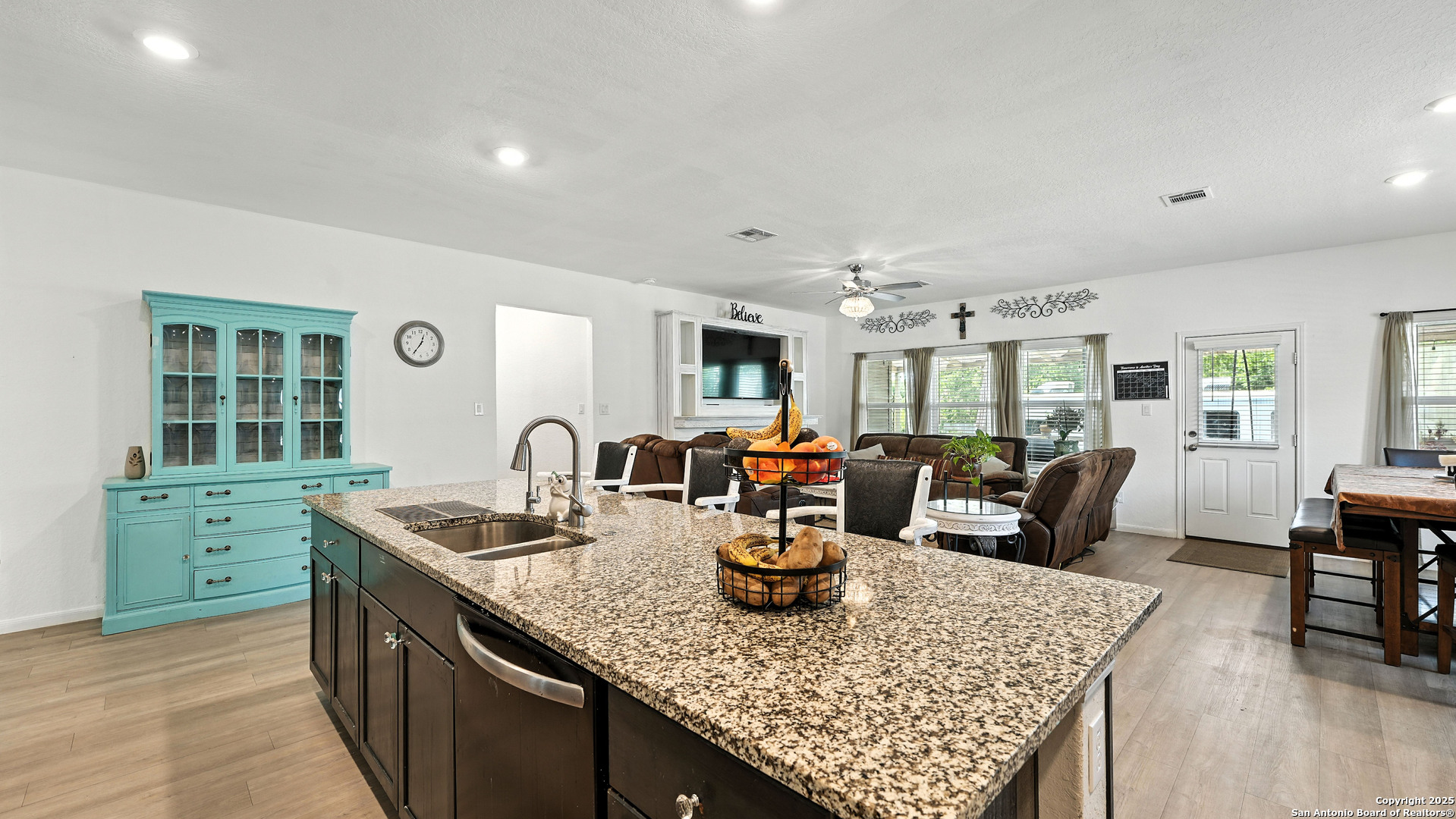 305 N Kowald Lane New Braunfels TX 78130