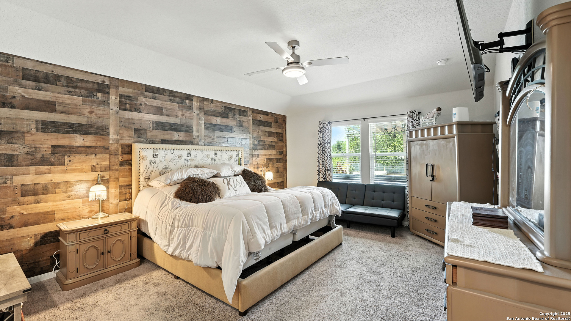 305 N Kowald Lane New Braunfels TX 78130