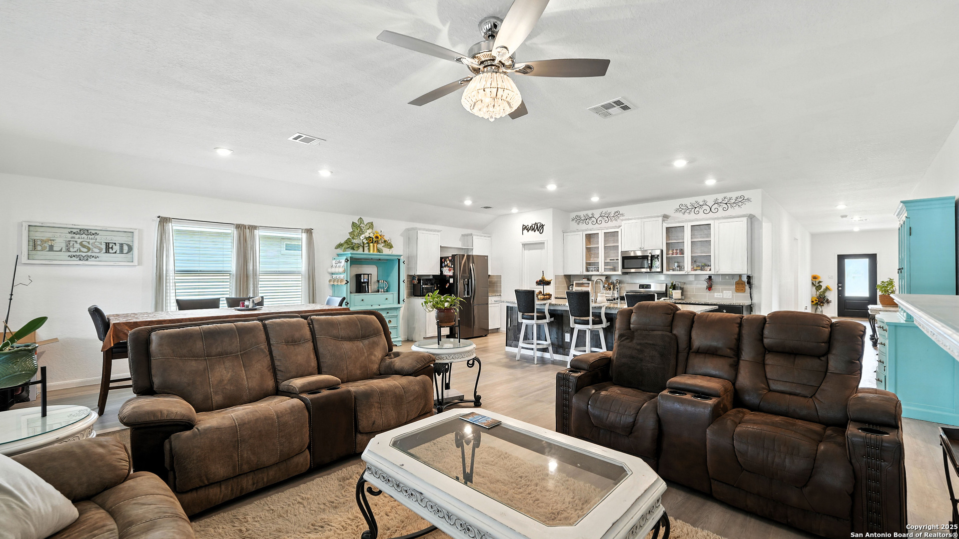305 N Kowald Lane New Braunfels TX 78130