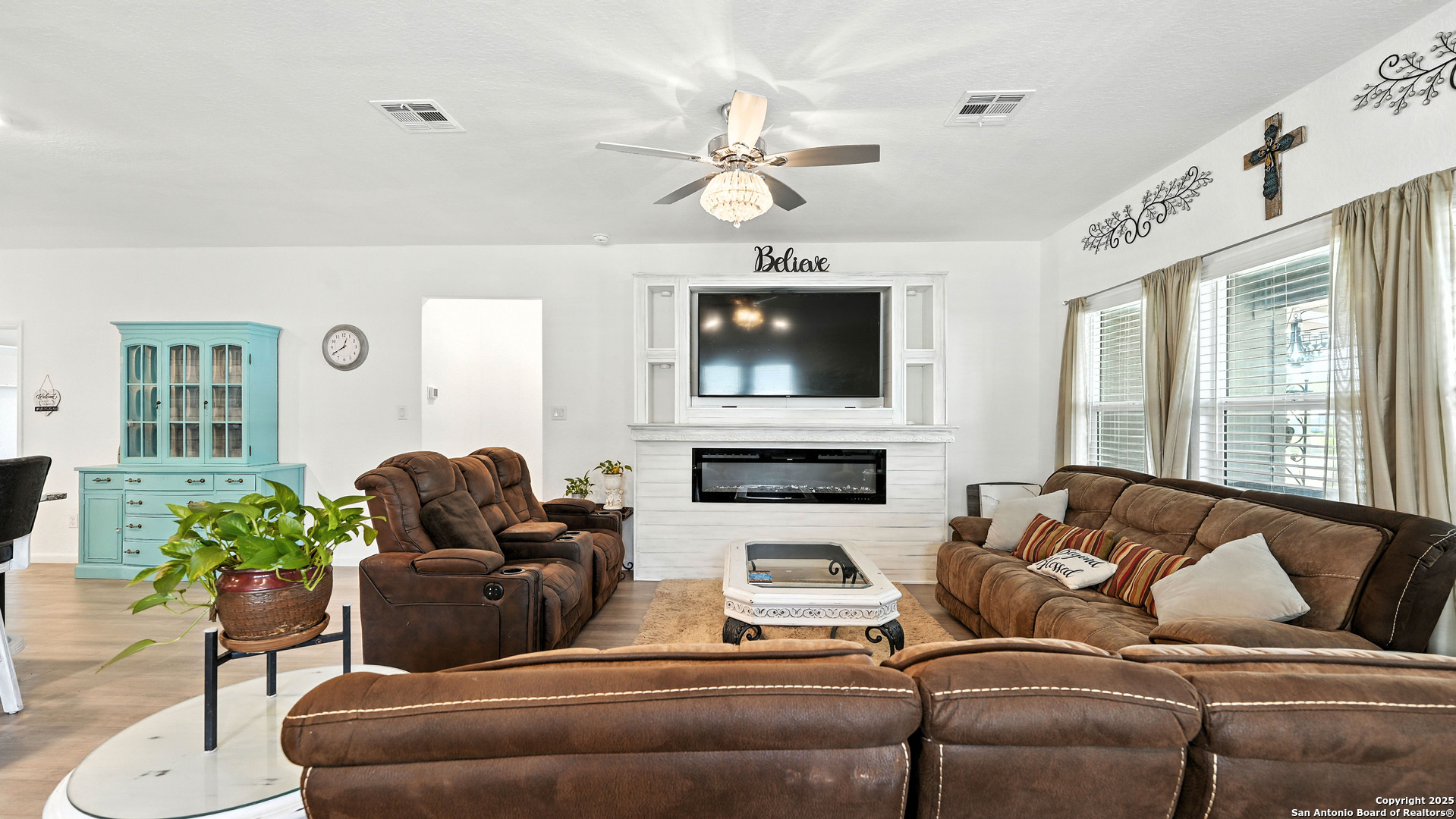 305 N Kowald Lane New Braunfels TX 78130
