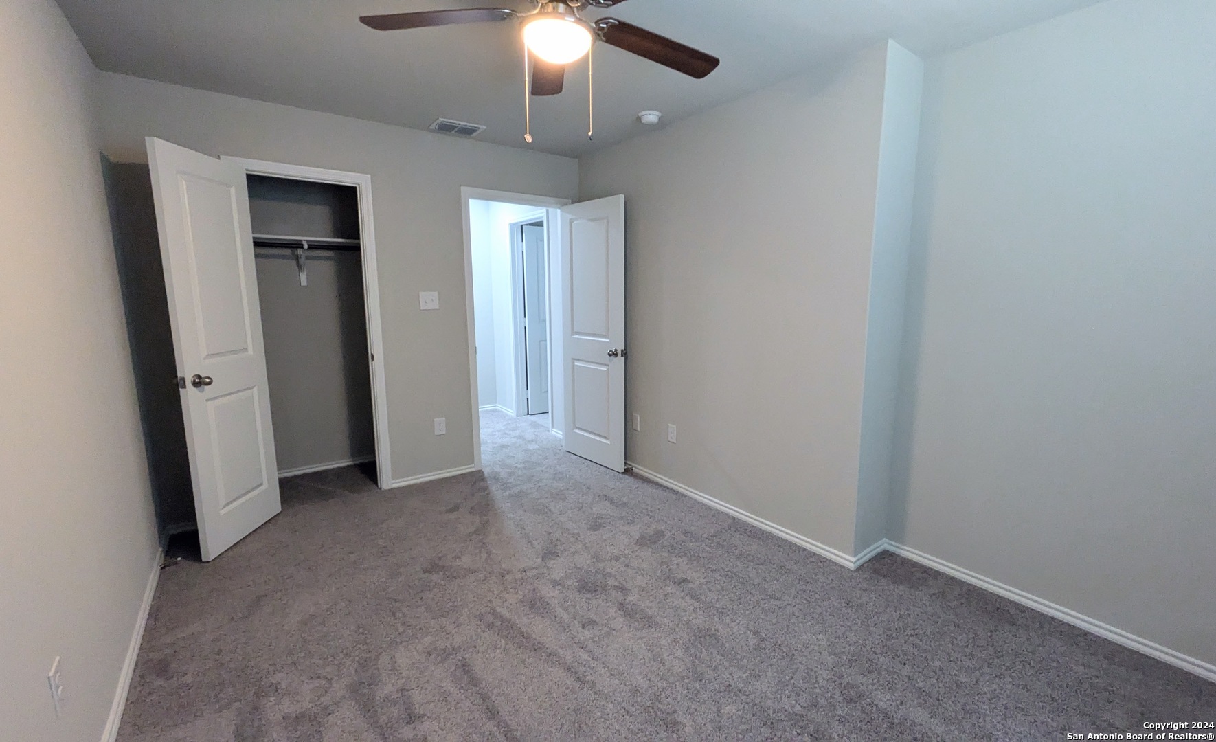5330 Lisa Point Converse TX 78152
