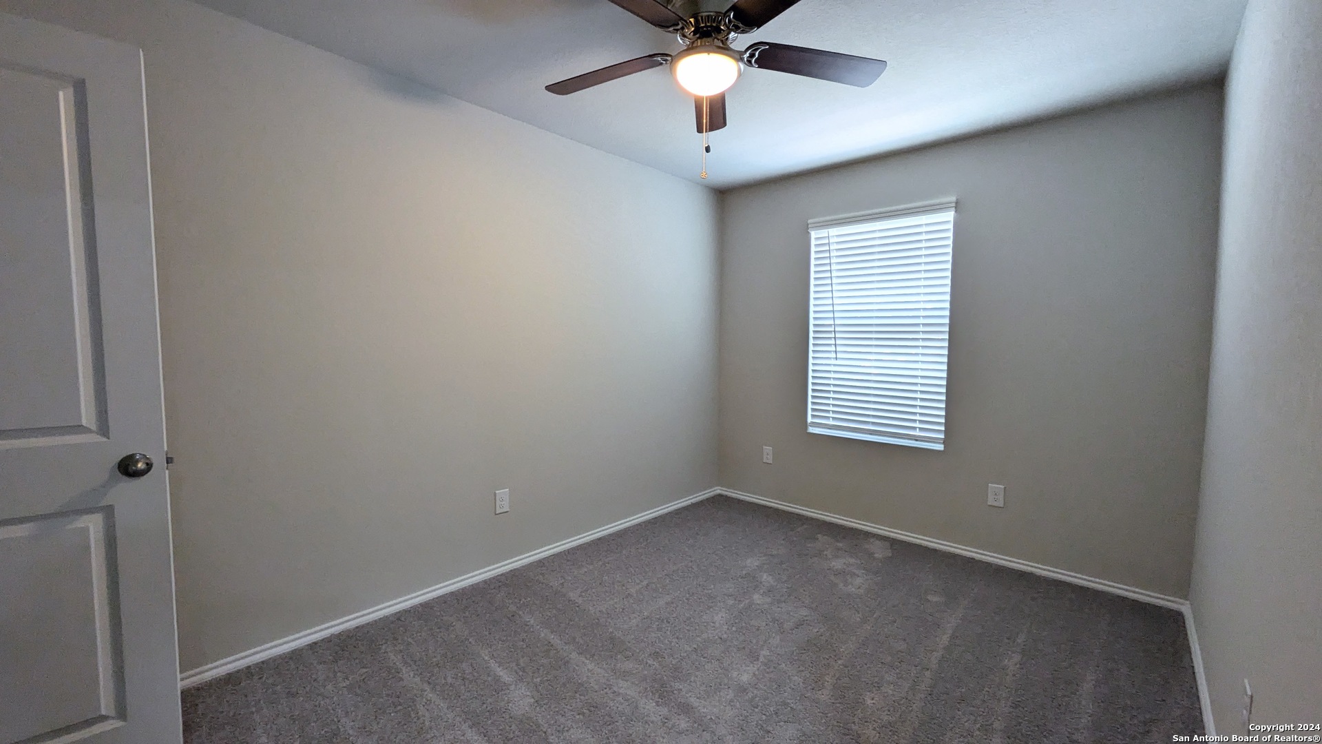 5330 Lisa Point Converse TX 78152