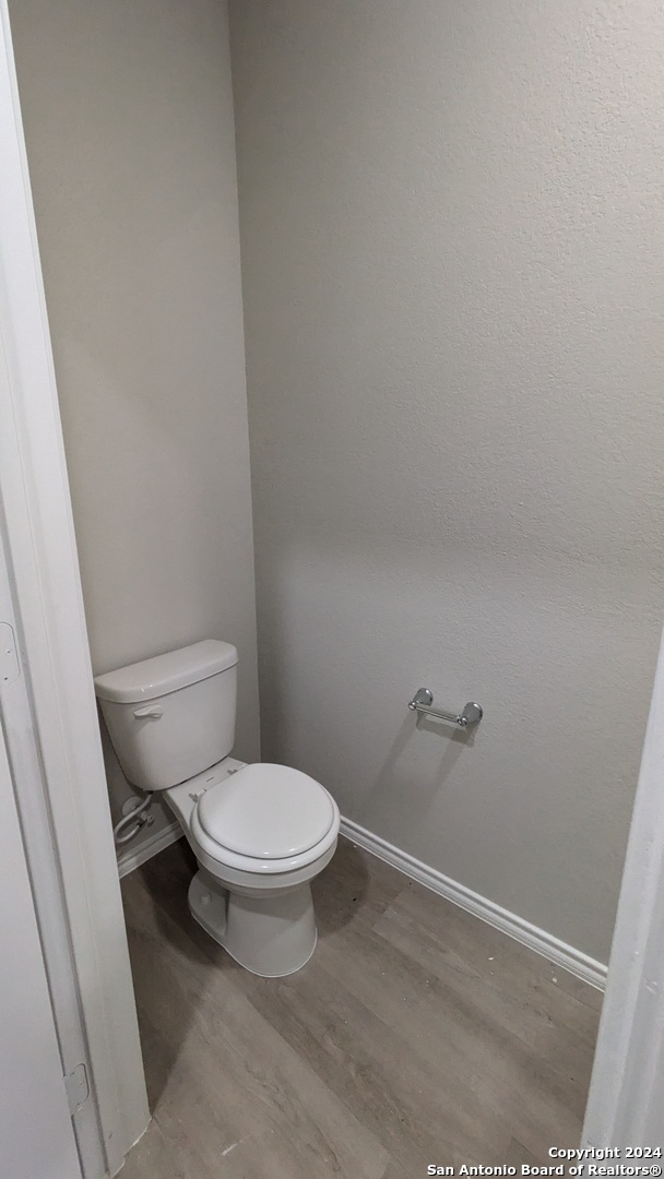5330 Lisa Point Converse TX 78152