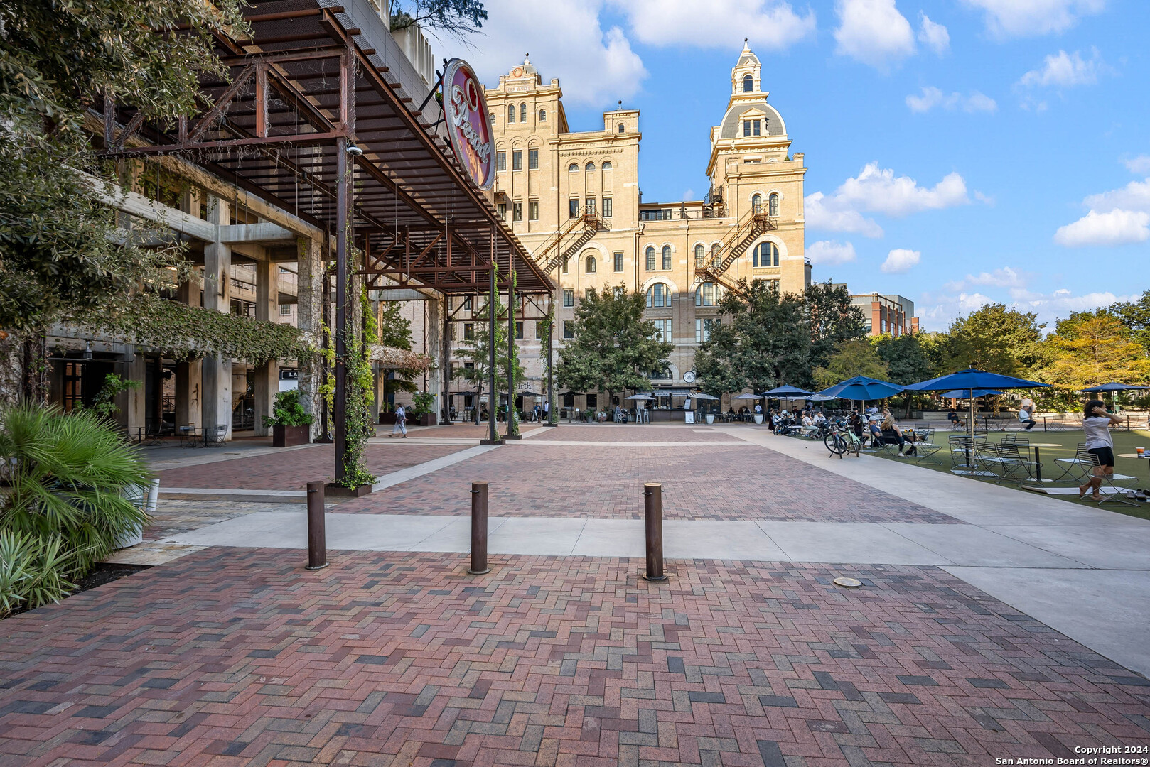 719 E Locust Street San Antonio TX 78212