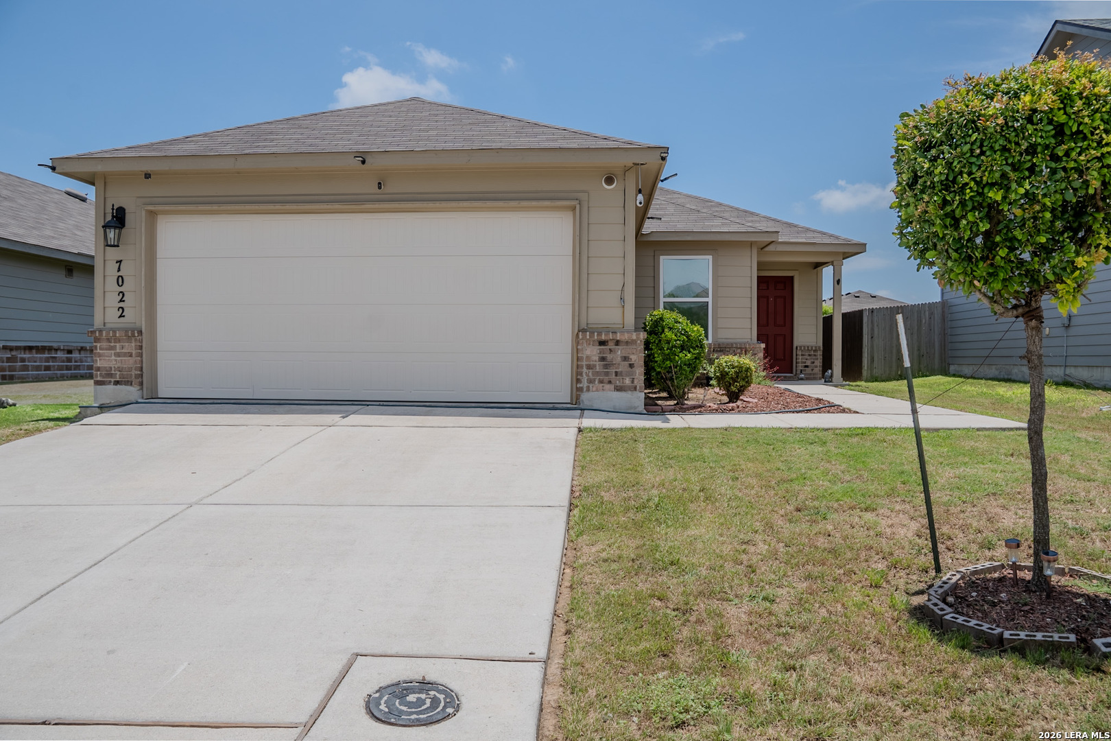 7022 Phoenix Path Converse TX 78109