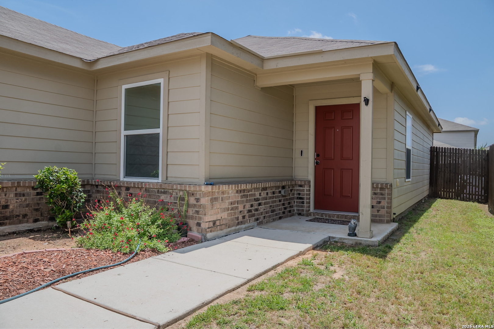 7022 Phoenix Path Converse TX 78109