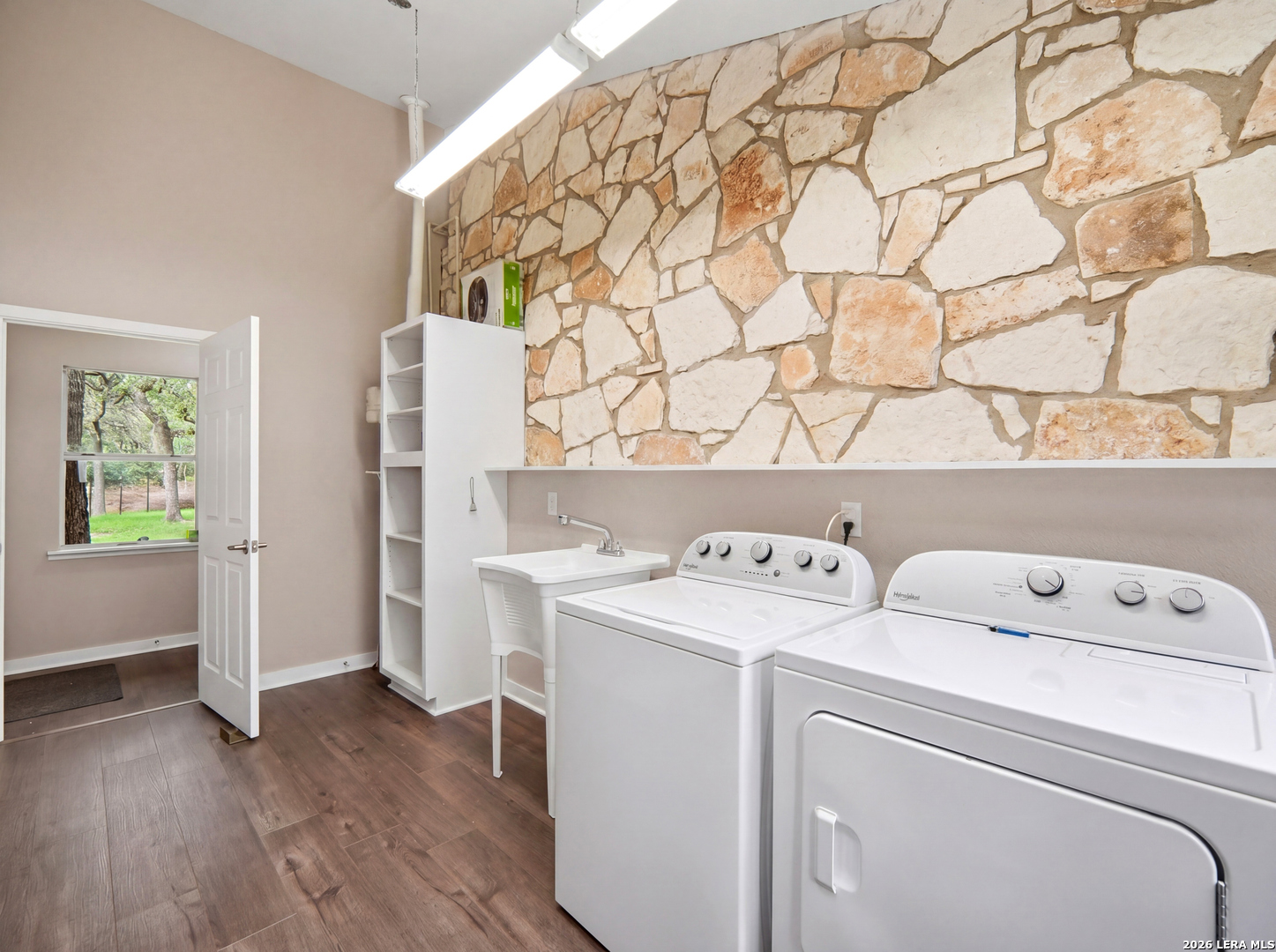 19214 Grey Forest Helotes TX 78023