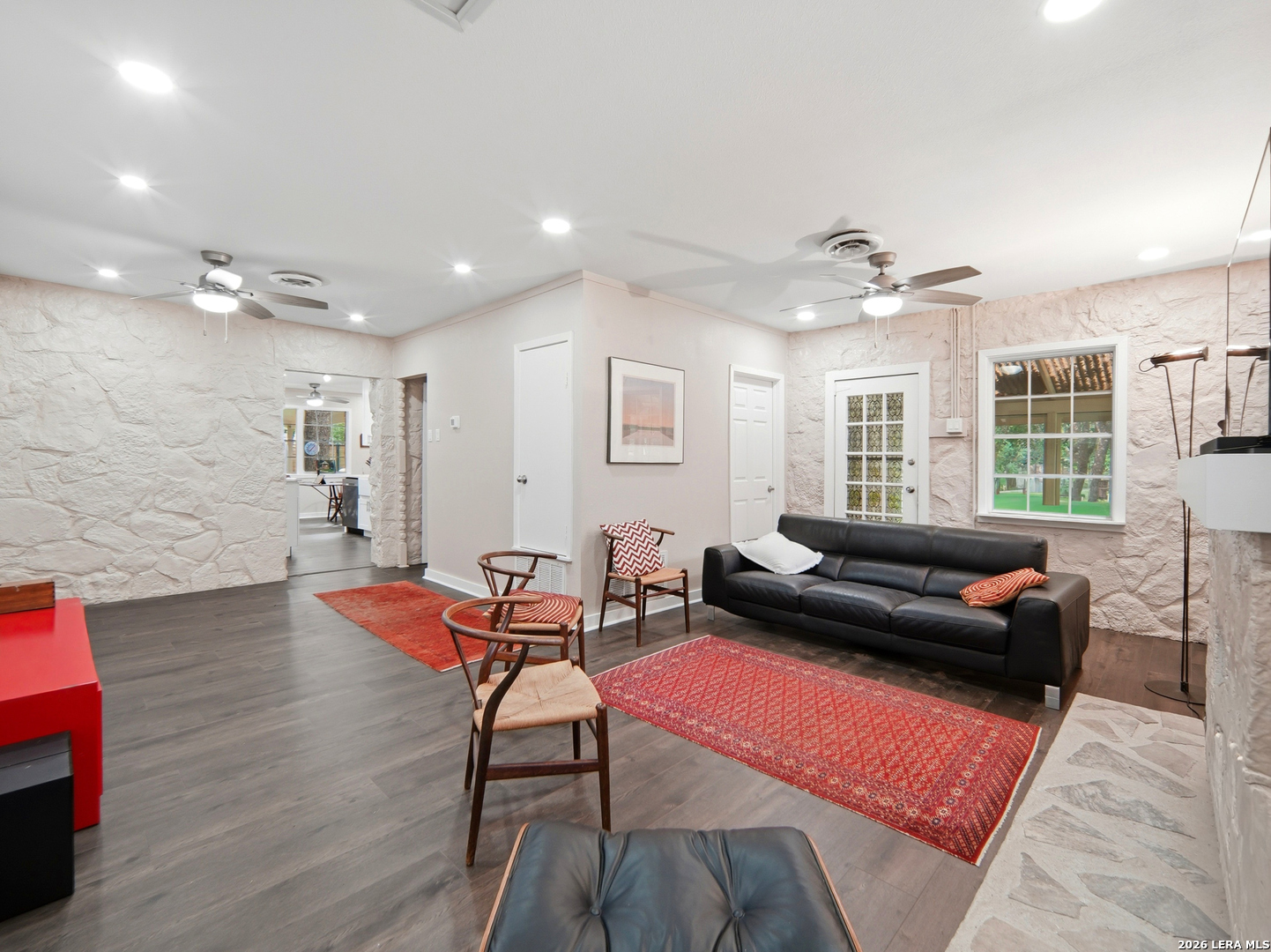 19214 Grey Forest Helotes TX 78023
