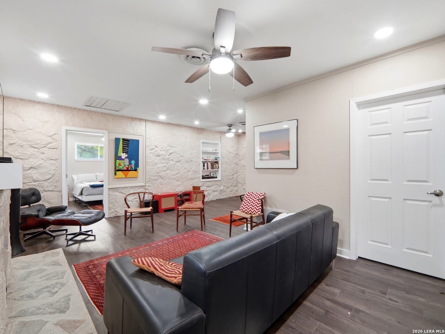 19214 Grey Forest Helotes TX 78023